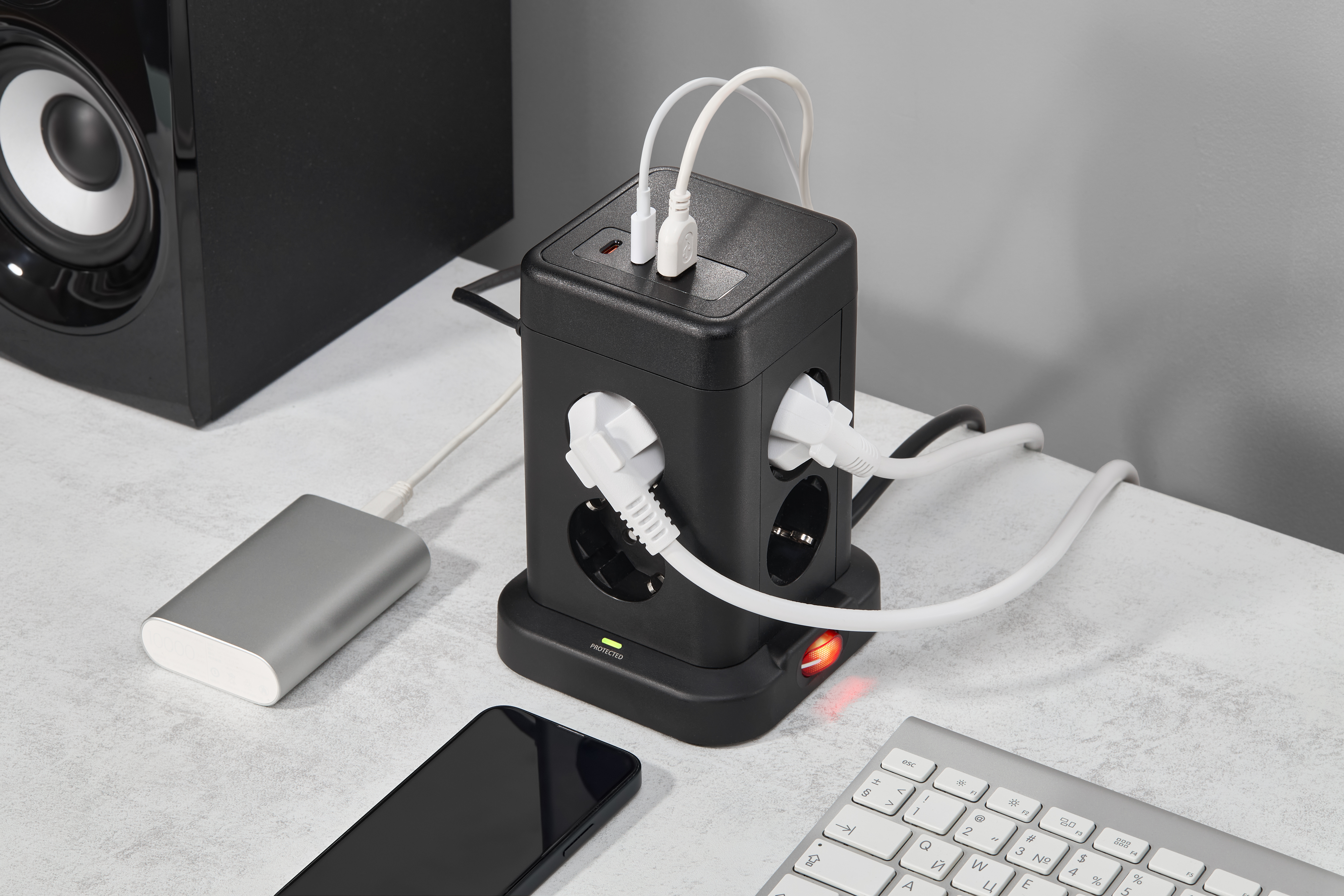 Удлинитель DOMINIC У08K 1,5м 3х1мм2 USB A+C 20Вт черный IEK в Хабаровске