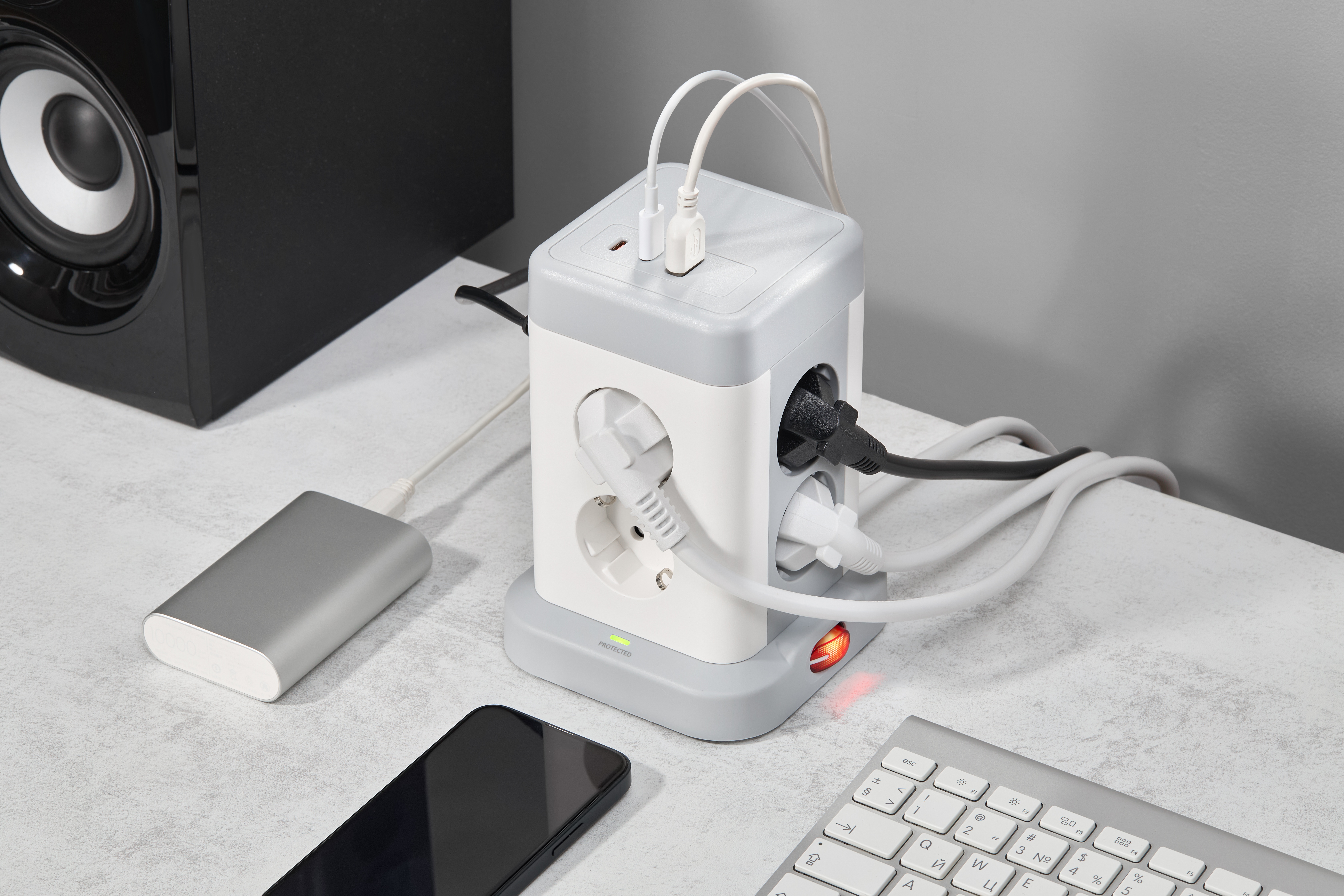 Удлинитель DOMINIC У08K 1,5м 3х1мм2 USB A+C 20Вт серый IEK в Хабаровске