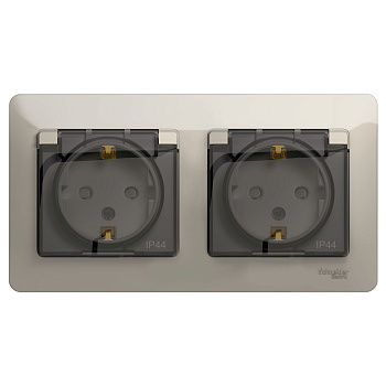 Розетка двойная Glossa SE с заземлением со шторками IP44 молочная сборе в Хабаровске