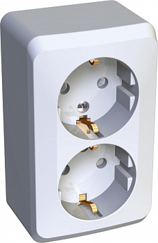 Розетка двойная ЭТЮД SE накладная со шторками с заземлением белая в Хабаровске