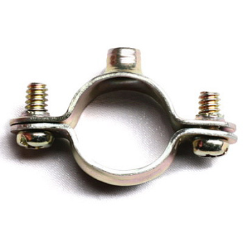 Хомут стальной с внутренней резьбой М6, д.32мм DKC в Хабаровске