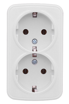 Розетка двойная НАКЛАДНАЯ с заземлением Минск EKF белая в Хабаровске