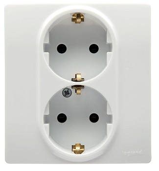 Розетка двойная ETIKA Legrand с заземлением белая в Хабаровске