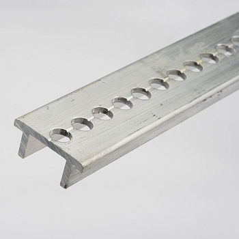 Профиль-основание алюминиевый для установки наборных шинодержателей 2 м EKF PROxima в Хабаровске