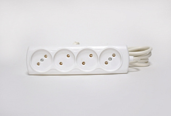 Удлинитель СТАНДАРТ Р16-009 6А 4 гн ПВС 2х0,75 (2м) в Хабаровске