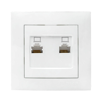 Розетка компьютерная двойная Валенсия EKF белая в Хабаровске