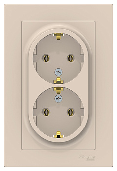 Розетка двойная AtlasDesign SE с заземлением бежевая в сборе в Хабаровске