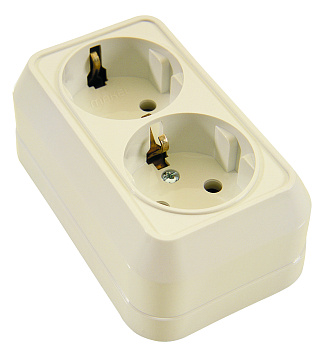 Розетка двойная накладная с заземлением MAKEL крем в Хабаровске