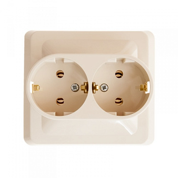 Розетка двойная ЭТЮД SE с заземлением крем в Хабаровске