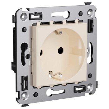 Розетка в стену, 2P+E, с з/ш, Avanti "Ванильная дымка" DKC в Хабаровске